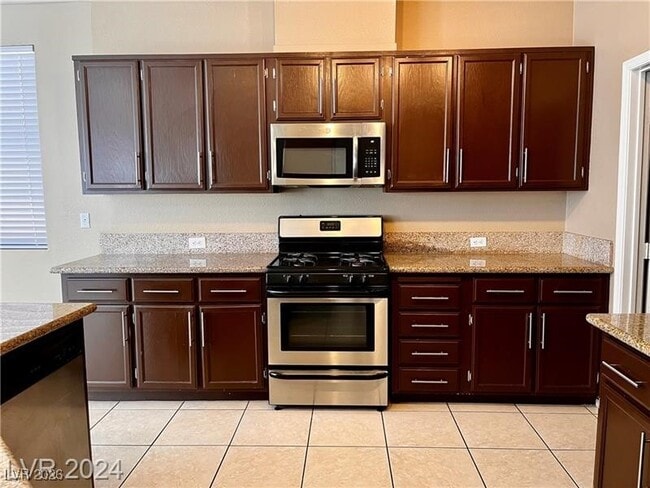 Building Photo - 1735 Buttermilk Dr