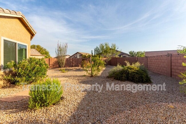 Building Photo - 9255 E Shasta Dr
