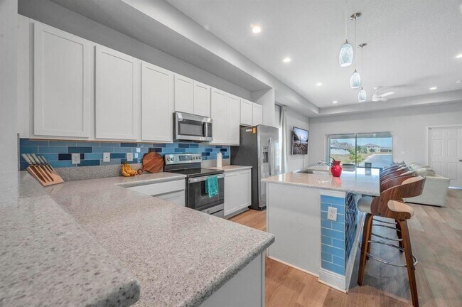 Building Photo - 408 Seafoam Cir