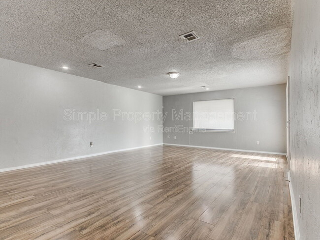 Building Photo - 7505 NW 29th St
