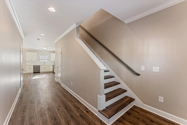 Building Photo - 331 Titan Rdg Wy