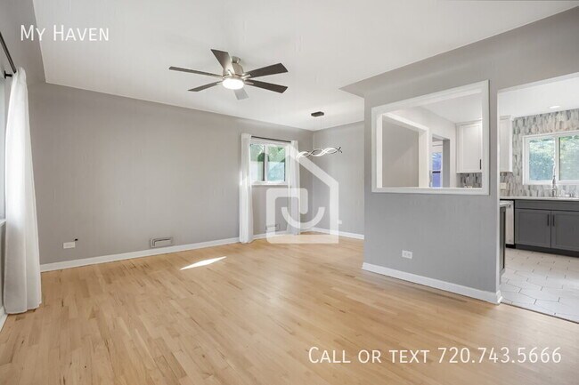 Building Photo - 2061 S Wolff St