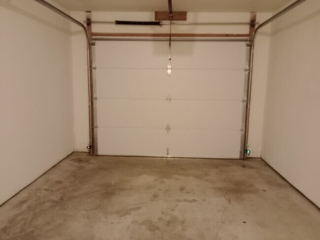 Building Photo - 3504-3506 Delmar Ct.