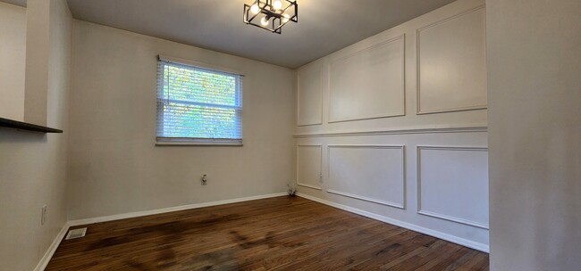 Dining Room - 5523 Inverness Woods Ct