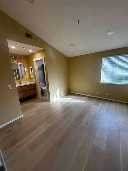 Master Bedroom #2 - 126 Cityview Dr