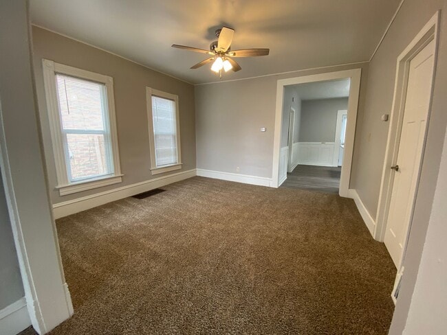 Building Photo - Beautiful 4 Bed 1.5 Bath Home in Moorhead