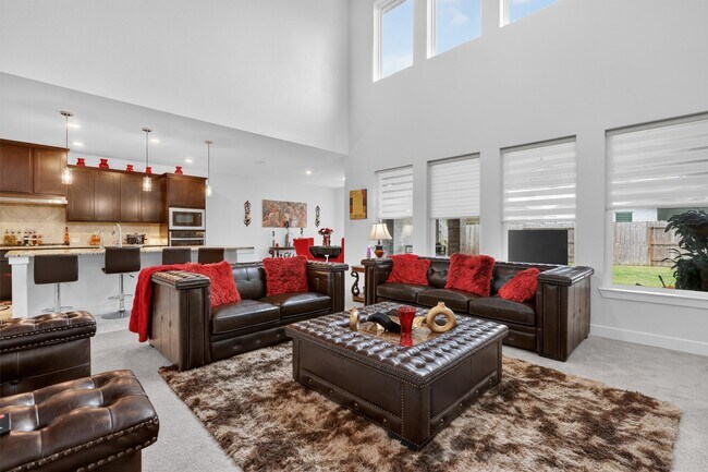 Building Photo - 21711 Emerton Cres Wy