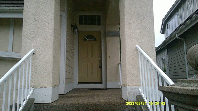 Building Photo - 4967 NW Lavender Cir