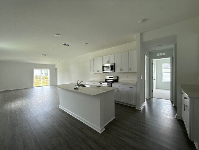 Building Photo - Millwood Estates - The Meadows at Millwood