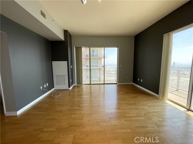 Building Photo - 388 E Ocean Blvd