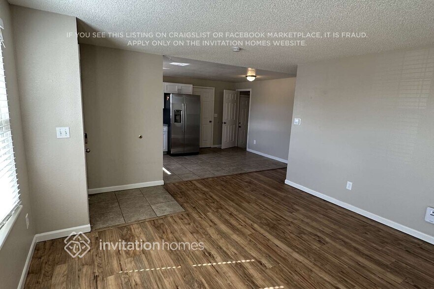 Building Photo - 1497 S Andes Way