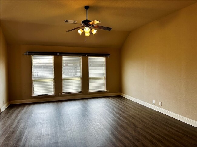 Building Photo - 3011 Winecup Ct