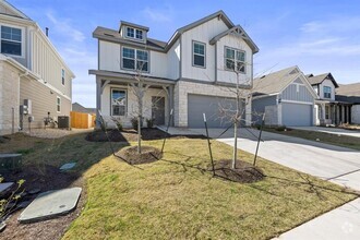 Building Photo - 1605 Holly Lk Dr
