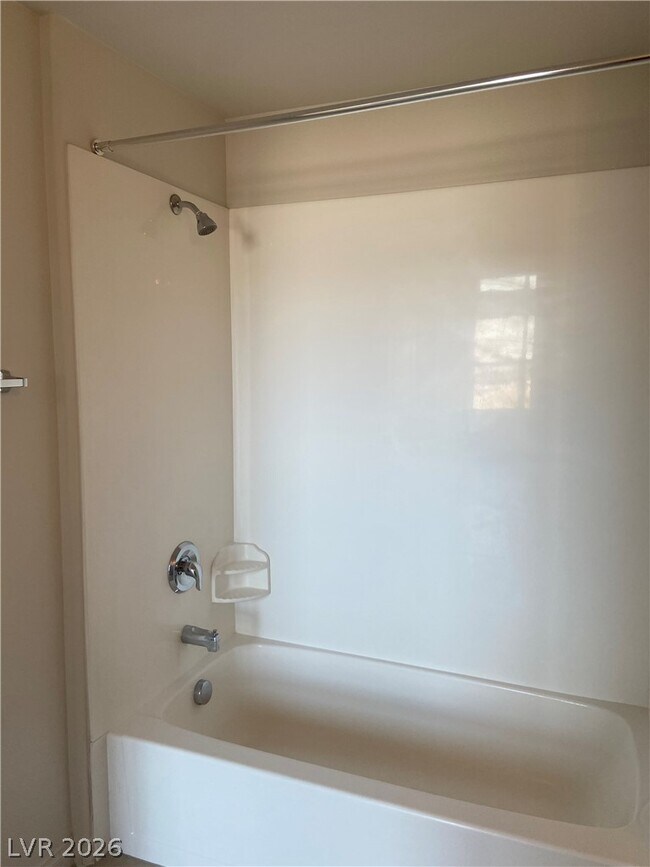 Building Photo - 20 E Serene Ave