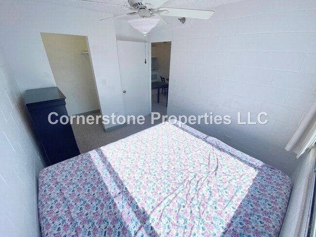 Building Photo - 329 California Ave