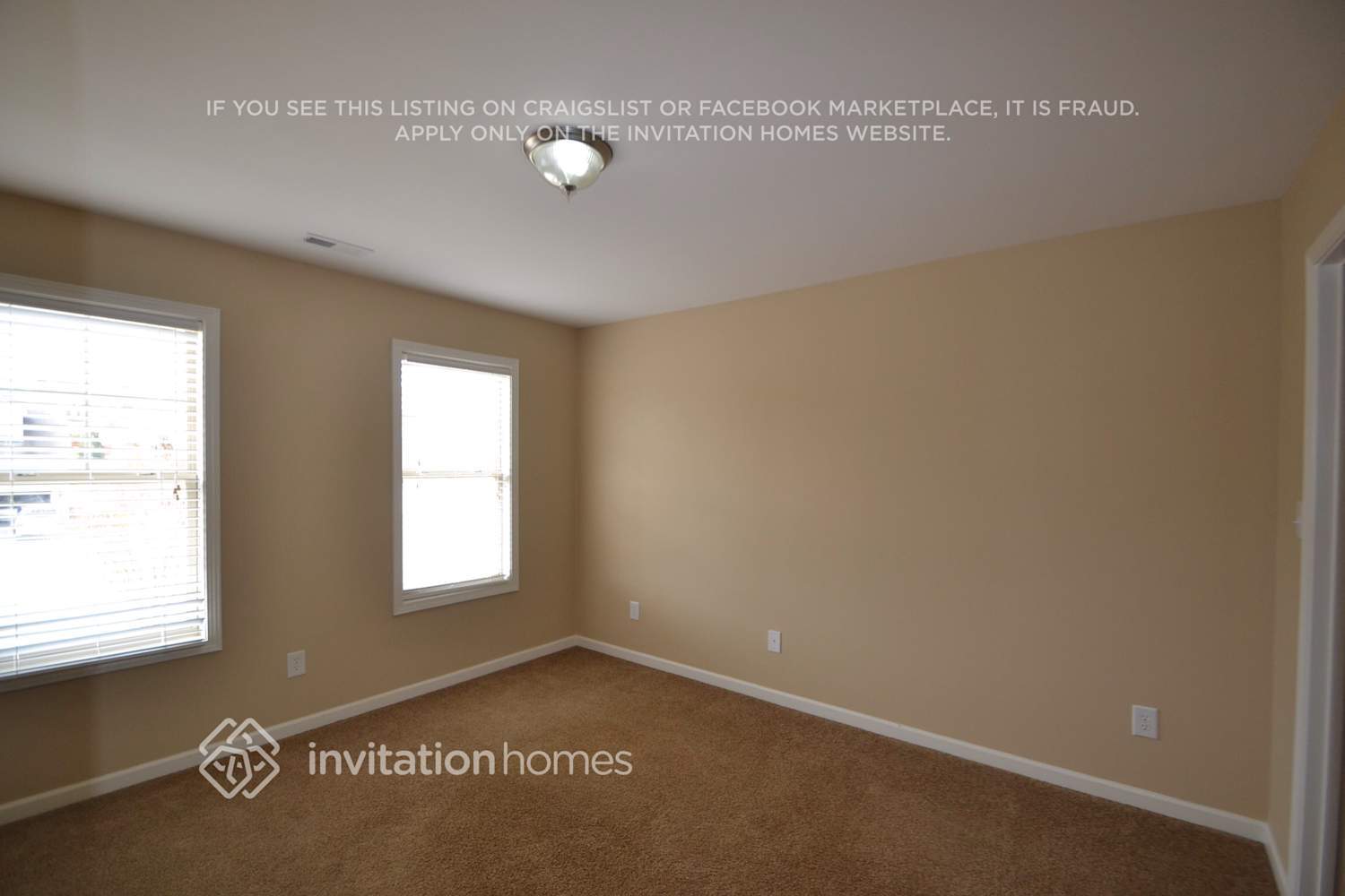 Building Photo - 9028 Linslade Way