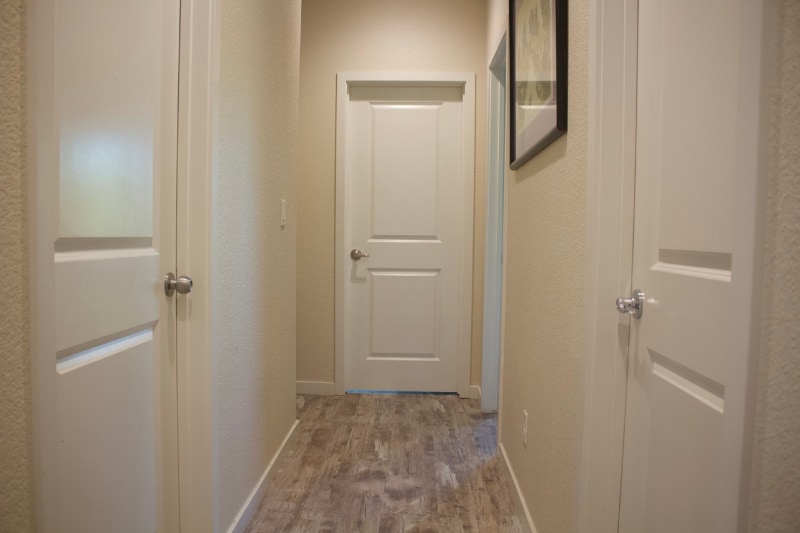 Building Photo - 49 Lake House Ct