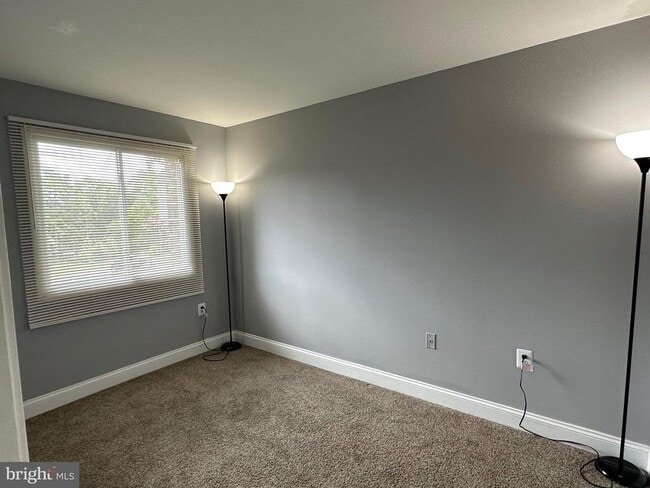 Building Photo - 12705 Dara Dr