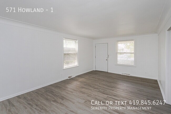 Building Photo - 571 Howland-1