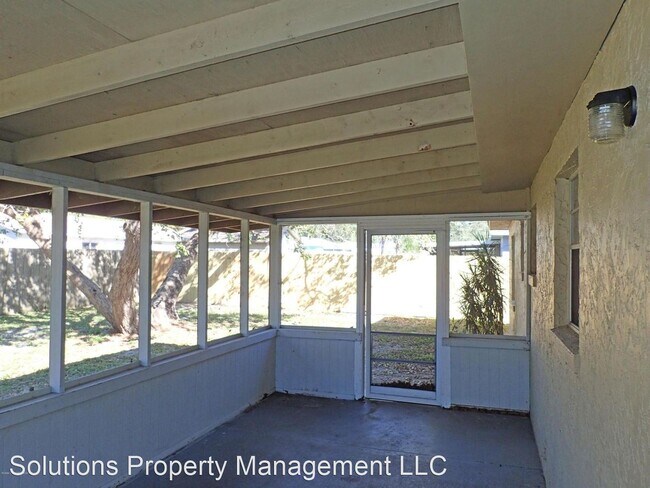 Building Photo - 3 br, 2 bath House - 3728 S SHERWOOD CIR