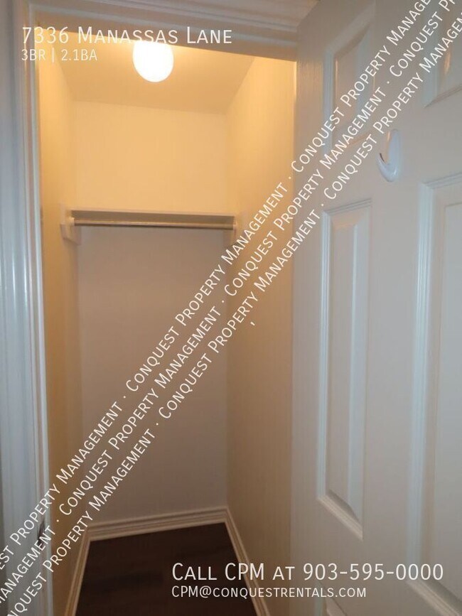 Building Photo - 7336 Manassas Ln