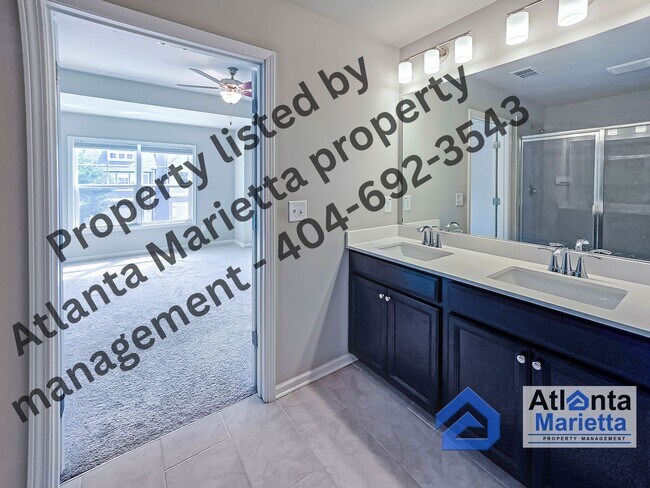 Building Photo - Spacious & Stylish 4BR/3.5BA Townhome Near...