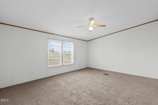Building Photo - 1385 Live Oak Rd