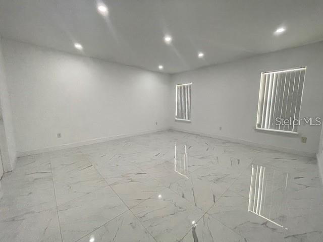 Building Photo - 17 Pecan Pass Terrace