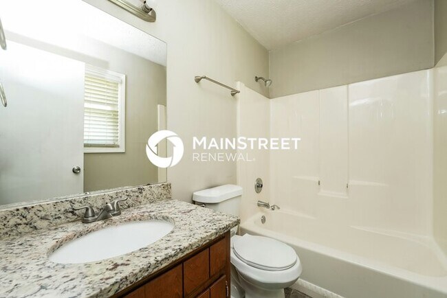 Building Photo - 3 Bedroom Pet-Friendly Home in Conyers, GA with Main Street Renewal