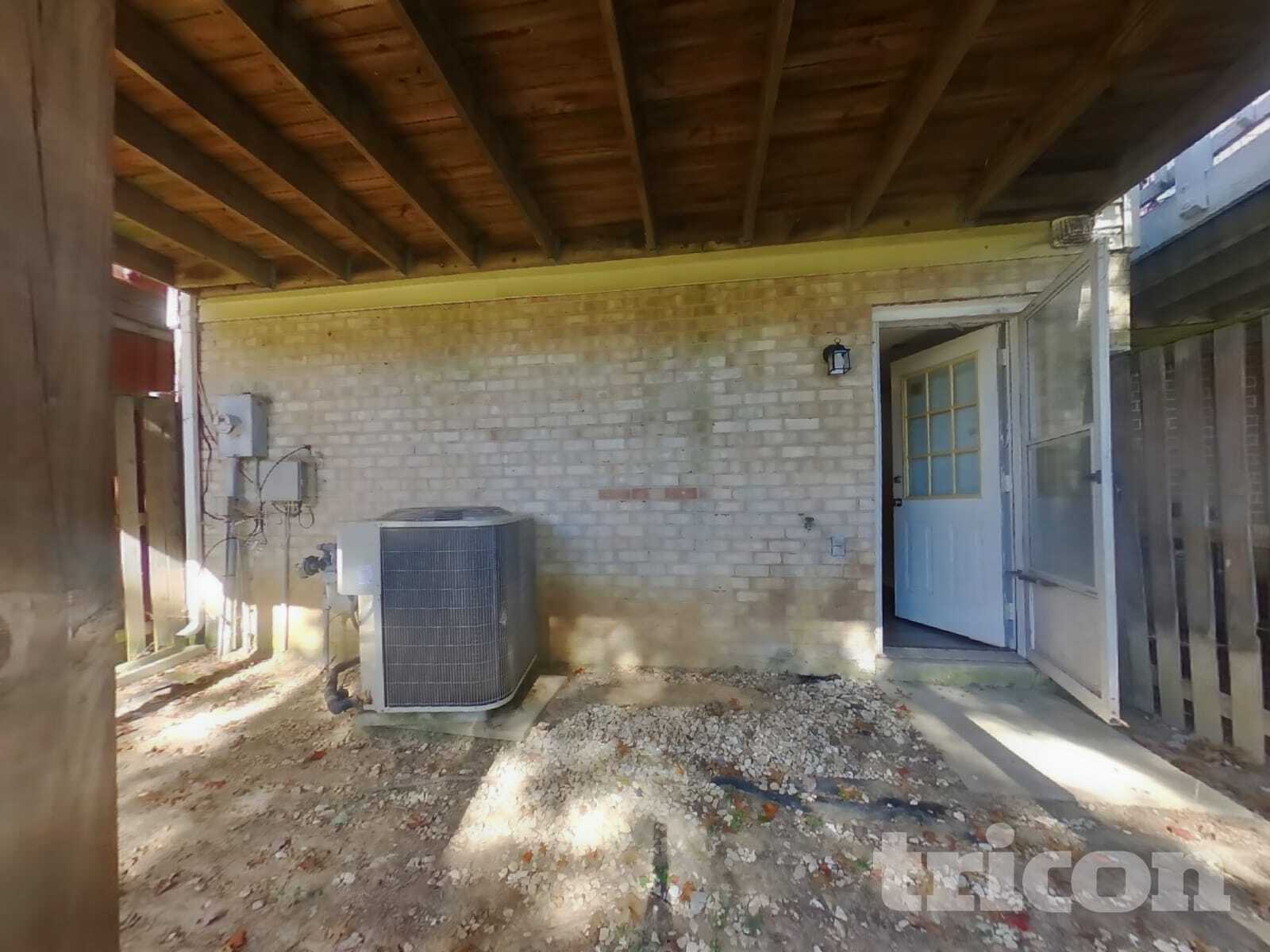 Building Photo - 11612 Cosca Park Dr