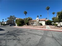 Building Photo - 3602 Gaylord Dr