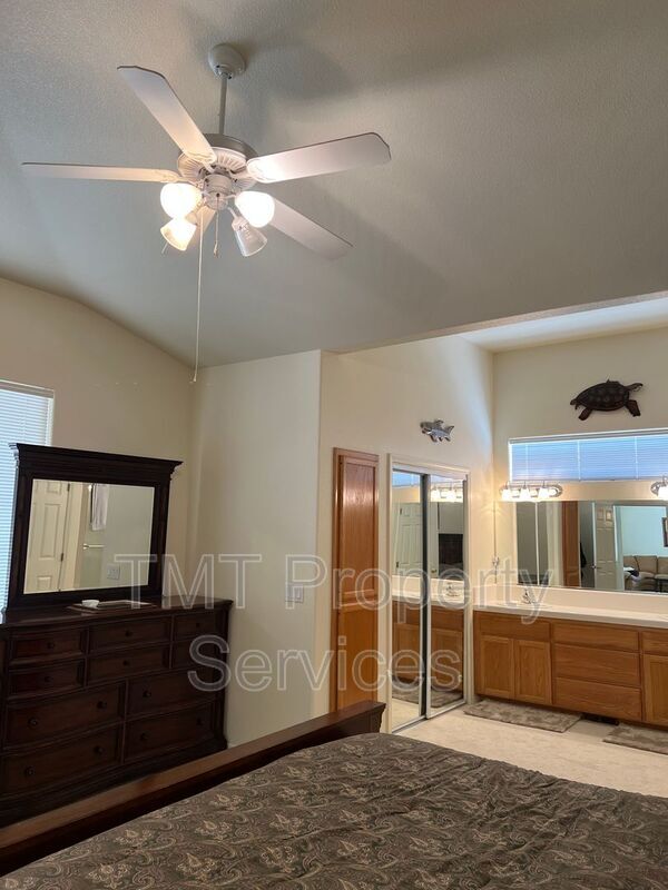 Building Photo - 6213 Kestrel Ln