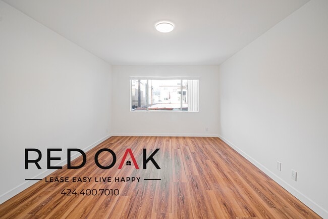 Building Photo - 463 S Maple Dr