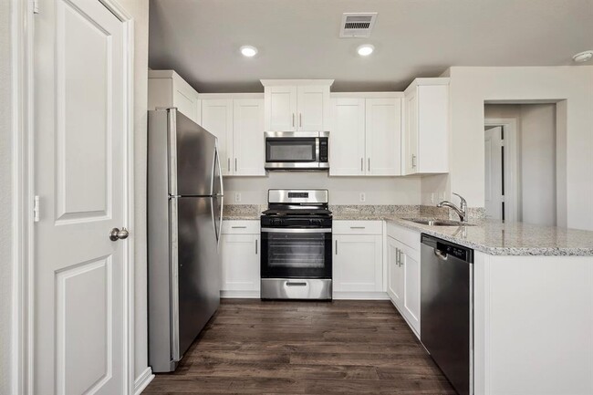 Building Photo - 10410 Red Cardinal Dr