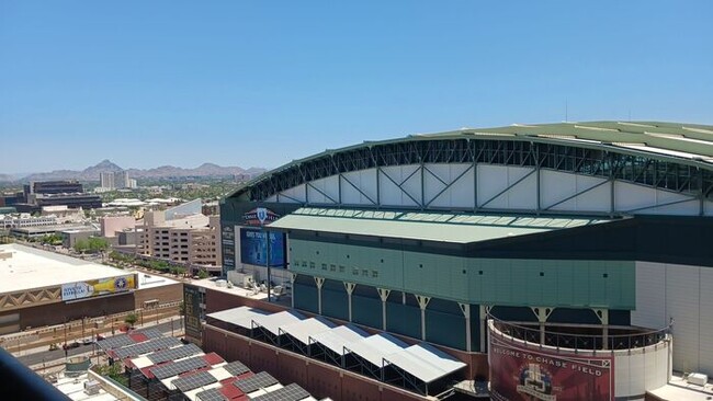 Building Photo - Condo across from Chase Field!!