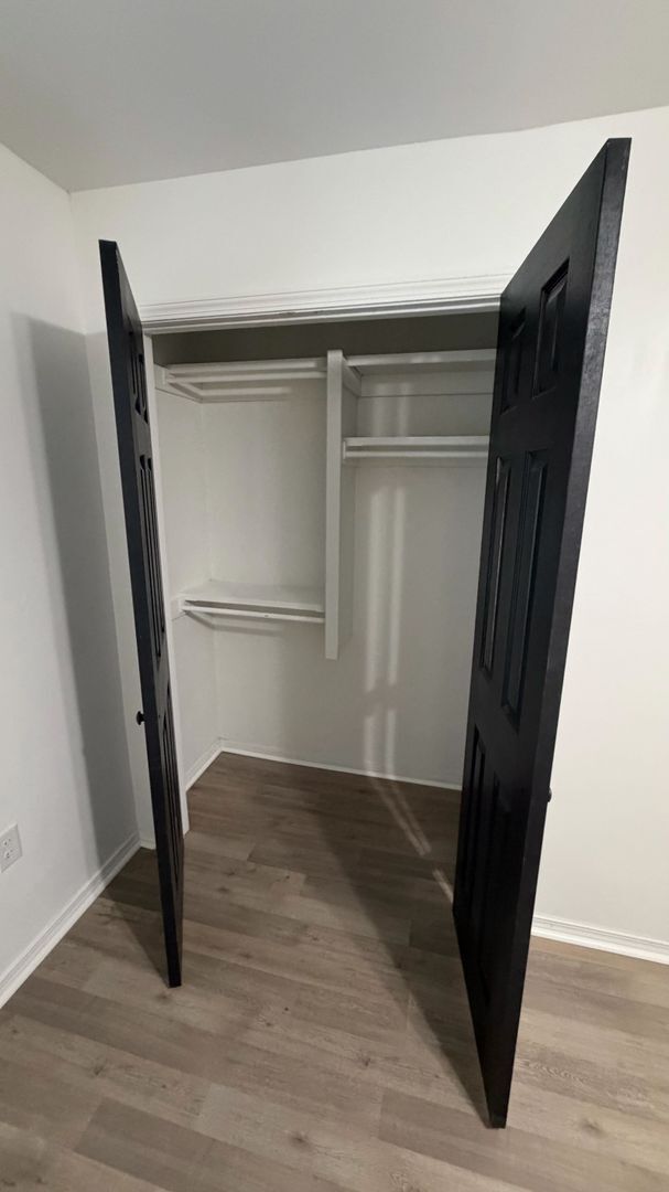 Building Photo - FOR SALE $230,000.00