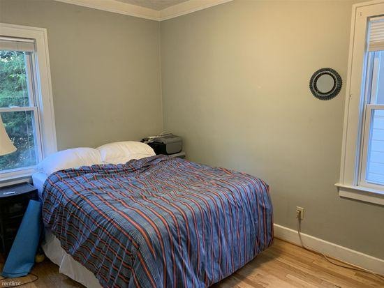 Building Photo - 353 W Webster St