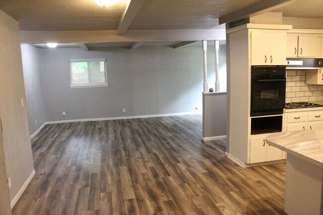 Building Photo - Steller 3 bed 3 bath home for rent!!!