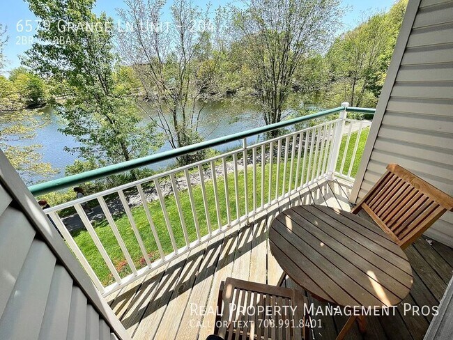 Building Photo - 6579 Grange Ln