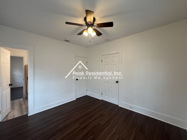 Building Photo - Charming Tahoe Park 2bd/1ba House