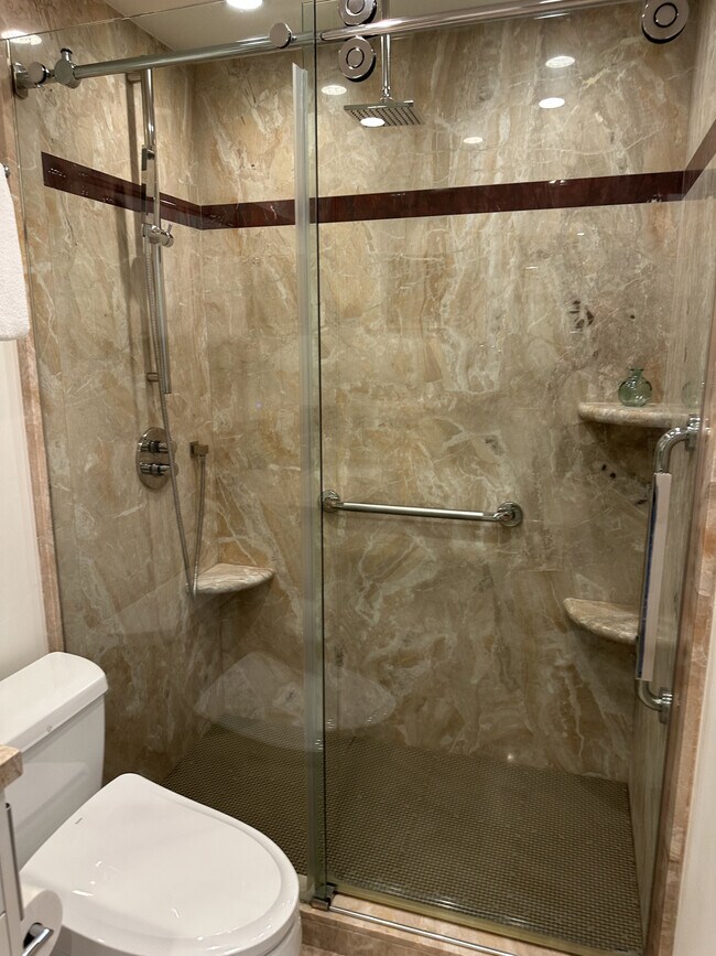 Building Photo - 1177 California St