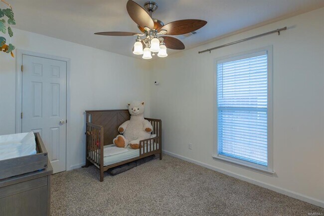 Building Photo - 616 Castle Brook Dr