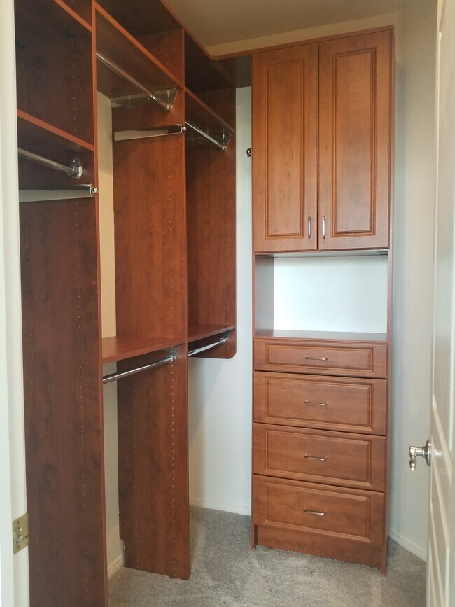 Building Photo - 12267 Chantrelle Dr