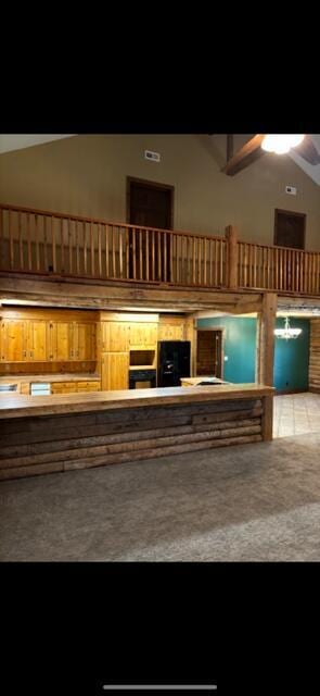 Building Photo - 425 Lakewood Dr