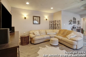 Building Photo - 402 W Hermine Blvd