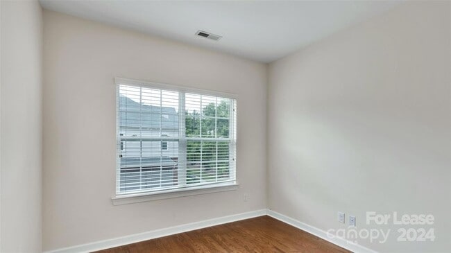 Building Photo - 11111 Ascoli Pl