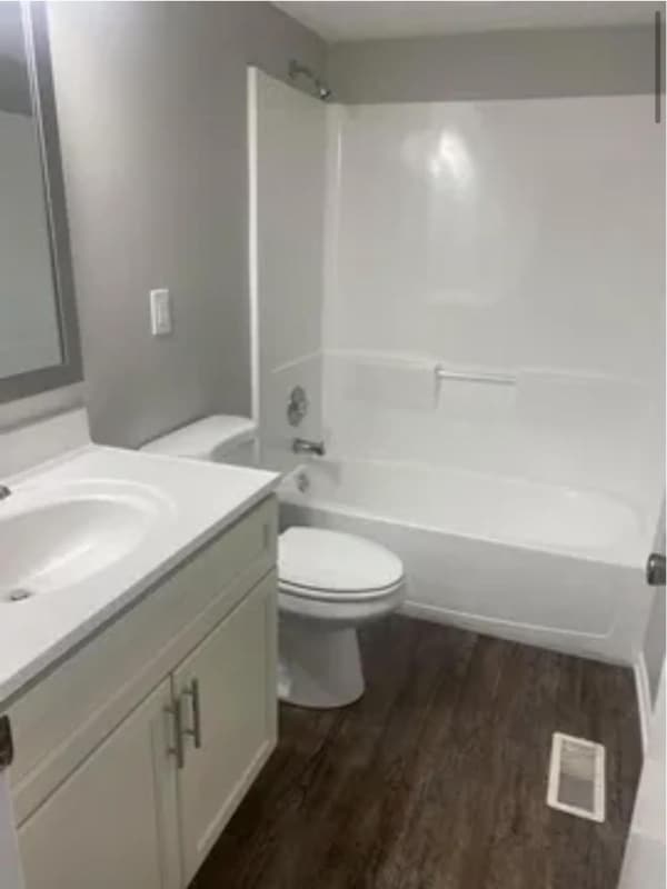 Building Photo - 7767 Hansgrove Ct