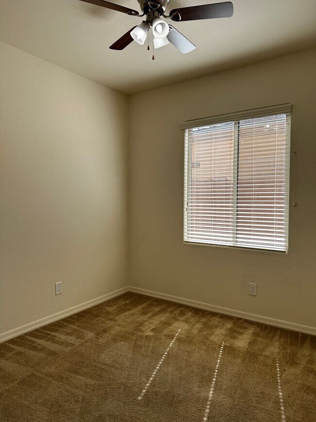 Building Photo - 4 BD + DEN IN CORTESSA IN WADDELL