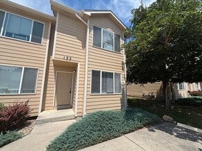 Building Photo - 133 W 47th Pl