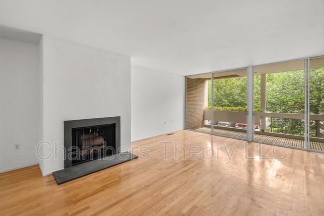 Building Photo - 11593 Maple Ridge Rd